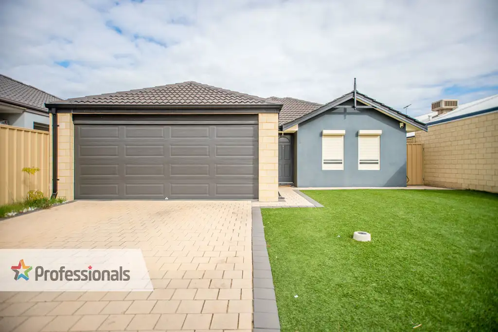 Main view of Homely house listing, 4 Lipari Terrace, Canning Vale WA 6155