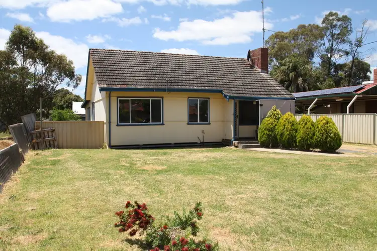 13 Kidson St, Harvey WA 6220