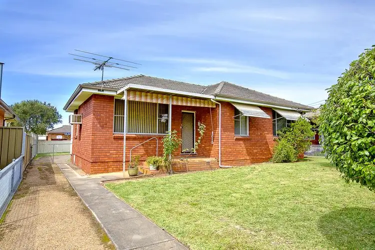 3 Epping Close, Cambridge Park NSW 2747