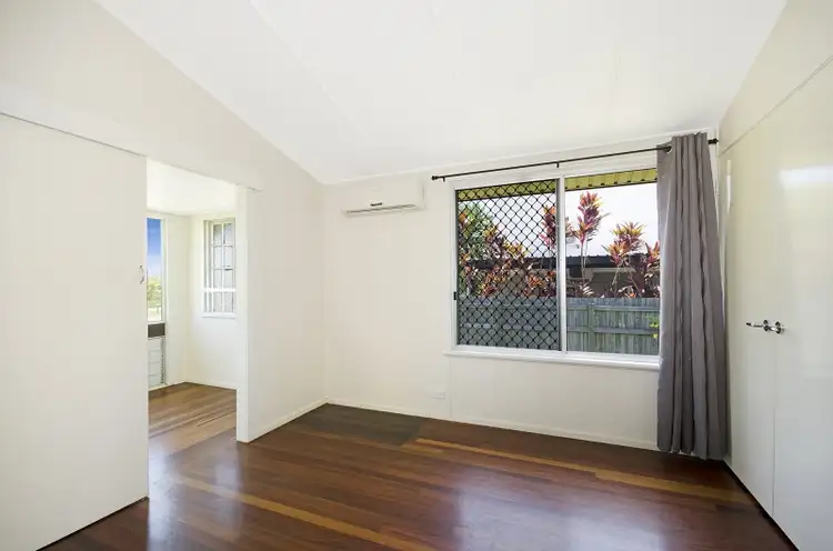 Sixth view of Homely house listing, 92 The Esplanande, Belgian Gardens QLD 4810