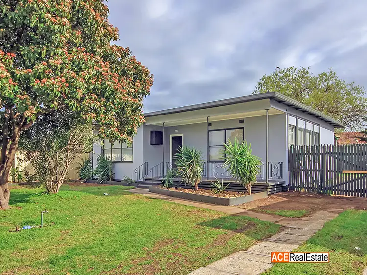 1/8 Kingsford Street, Laverton VIC 3028