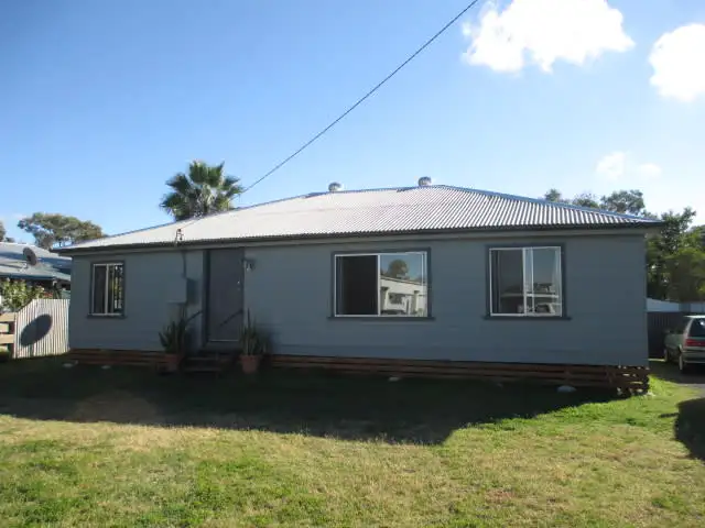 37 BINNIE STREET, Tara QLD 4421