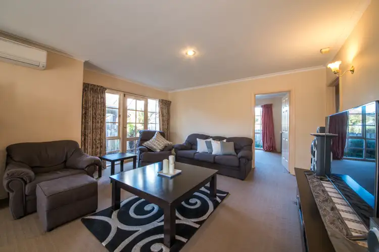 Fifth view of Homely unit listing, 2/49 Collins Crescent, Berwick VIC 3806