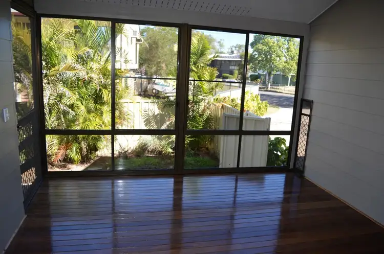 Seventh view of Homely house listing, 6 Kathleen Court, Emerald QLD 4720