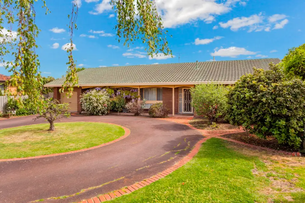 Main view of Homely house listing, 5 Foxhow Court, Hamlyn Heights VIC 3215