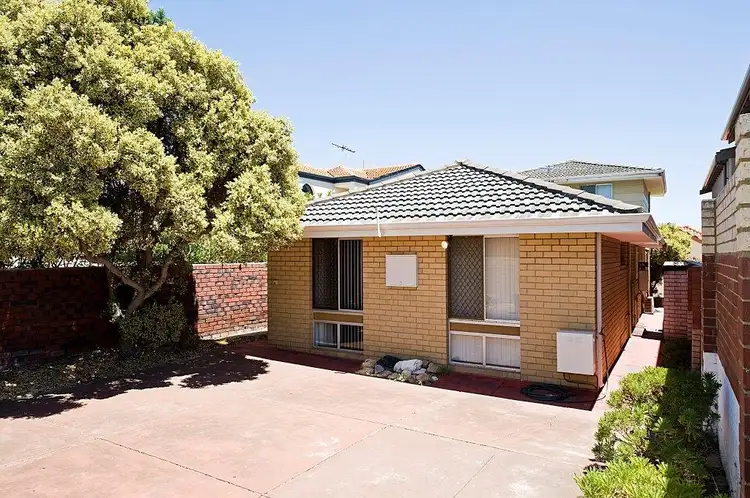 33 Curtin Avenue, Cottesloe WA 6011