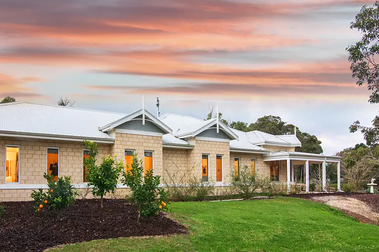 3 Samphire Place, Dunsborough WA 6281