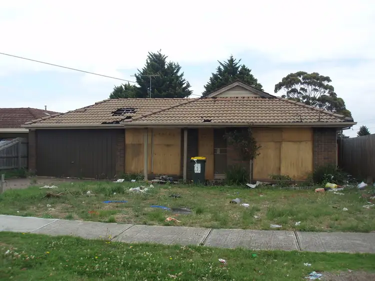 130 Rokewood Crescent, Meadow Heights VIC 3048