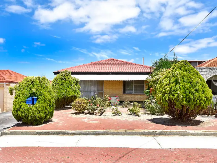 13 Charnwood Street, Morley WA 6062
