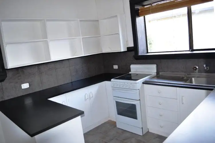 Second view of Homely house listing, 5 Stanway Street, Millicent SA 5280