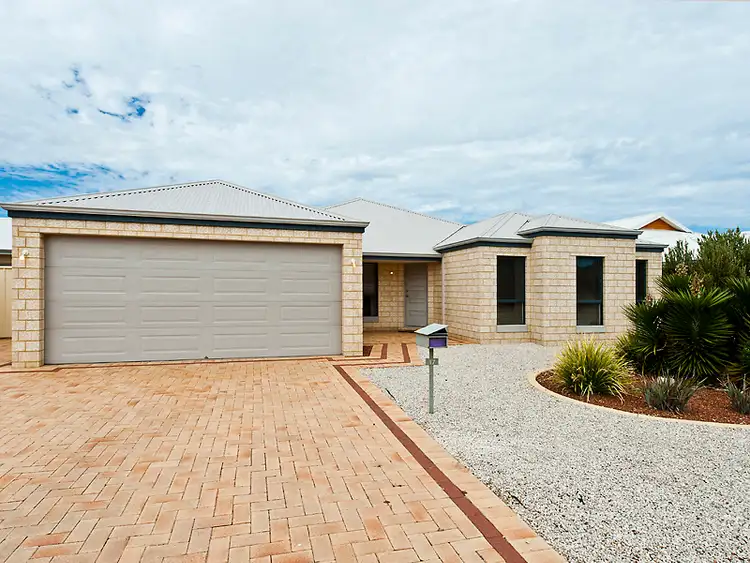 17 Warrior Boulevard, Pinjarra WA 6208