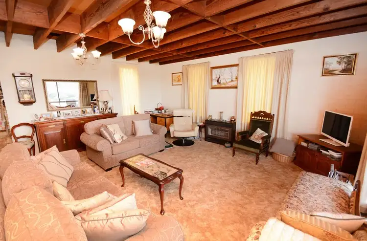 Fifth view of Homely house listing, 33 Riverview Drive, Dareton NSW 2717