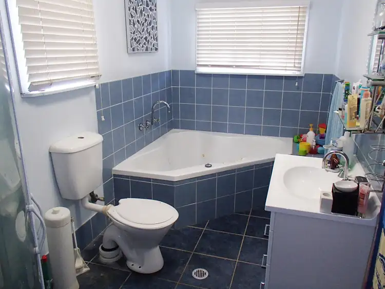 Second view of Homely house listing, 10 Elizabeth Avenue, Nowra NSW 2541