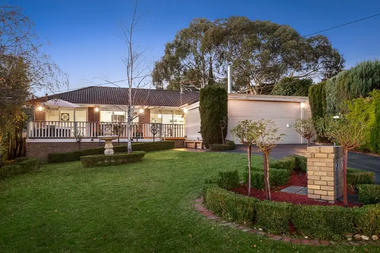 7 Wildberry Close, Croydon Hills VIC 3136