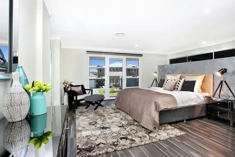 Sixth view of Homely house listing, 18 De Garis Close, Middleton Grange NSW 2171