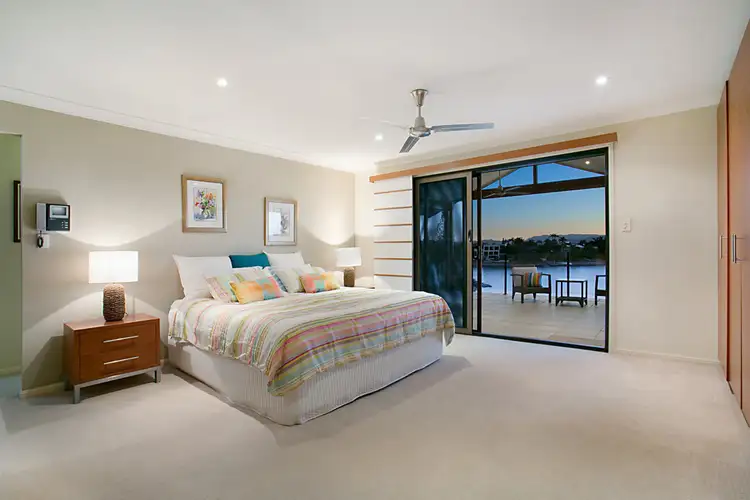 Seventh view of Homely house listing, 2 Claymore Cres, Sorrento QLD 4217