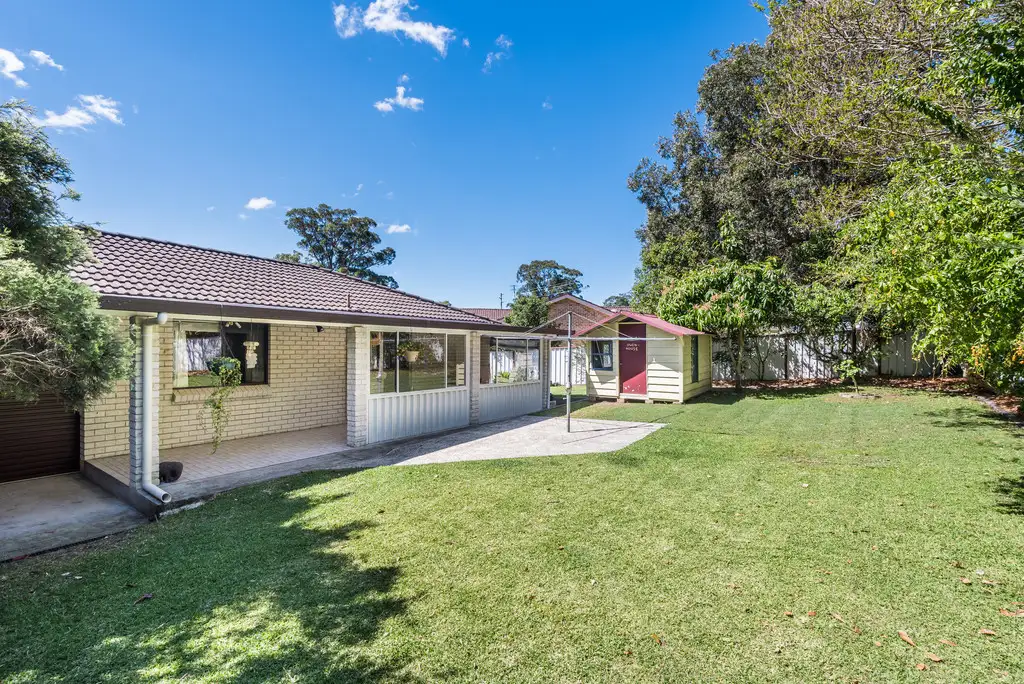 Main view of Homely house listing, 4 Amber Crescent, Point Clare NSW 2250