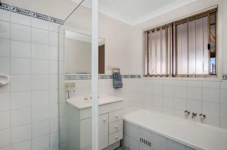 Sixth view of Homely house listing, 8 Verona Close, Rutherford NSW 2320