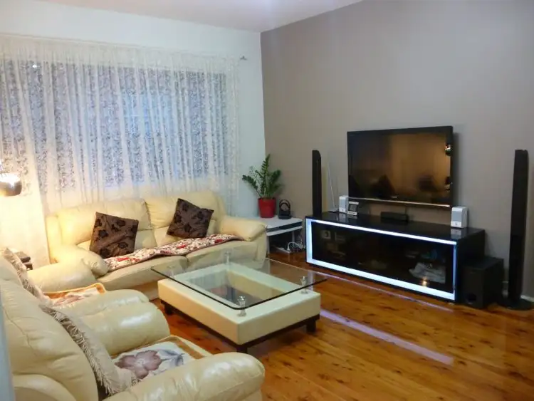 2/29 Sproule Street, Lakemba NSW 2195