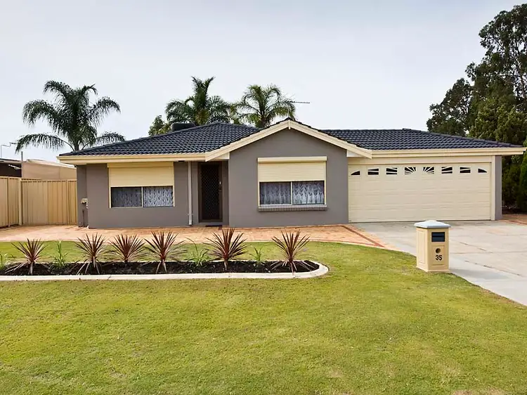 35 Beeston Crescent, Marangaroo WA 6064