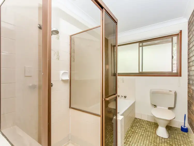 Sixth view of Homely unit listing, 4/6 Sherwood Close, Mudgeeraba QLD 4213