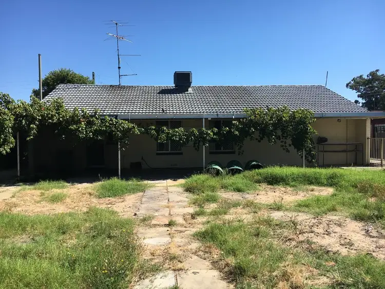 Second view of Homely house listing, 8 Ixora place, Pinjarra WA 6208