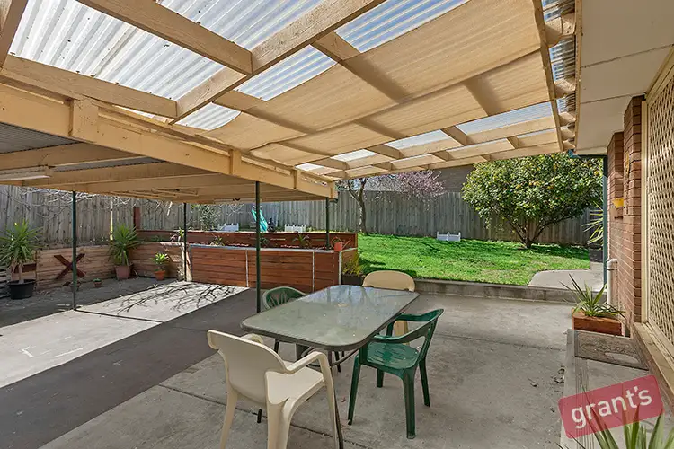Third view of Homely house listing, 7 Ravenhill Crescent, Endeavour Hills VIC 3802