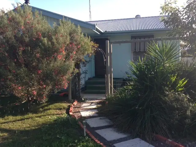 10 Laube Street, Cummins SA 5631