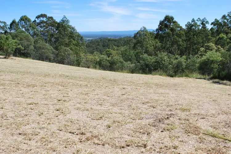 26 Range Crescent, Laidley QLD 4341