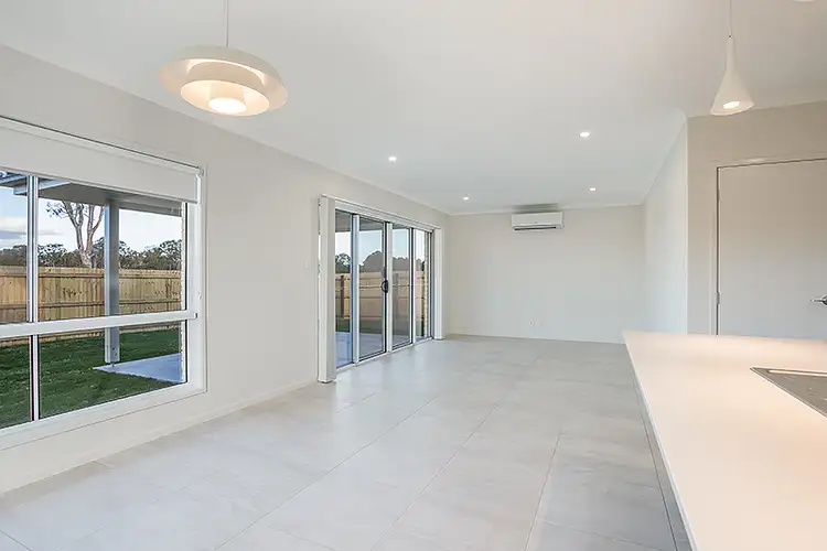 Third view of Homely house listing, 7 Knightsbridge Drive, Southside QLD 4570