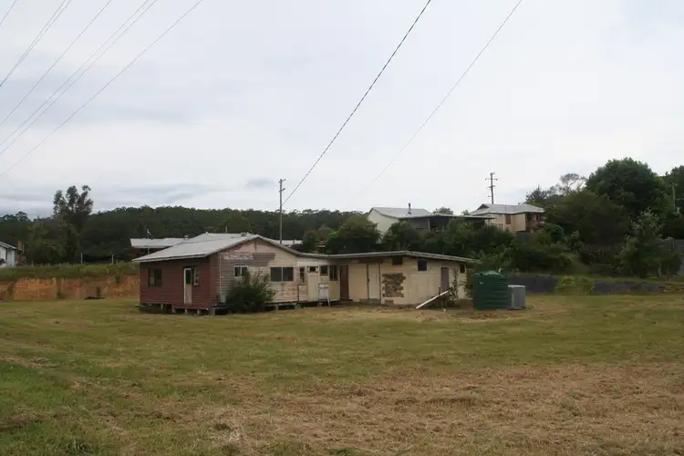Second view of Homely house listing, 3 Hutchinson Street, Ulong NSW 2450