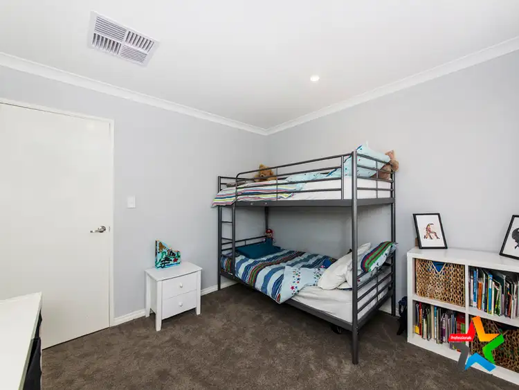 Sixth view of Homely house listing, 18 Romani Court, Lockridge WA 6054