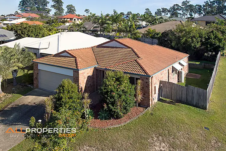 102 Claremont Parade, Forest Lake QLD 4078