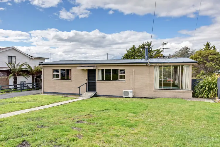 15 Third Avenue, Midway Point TAS 7171