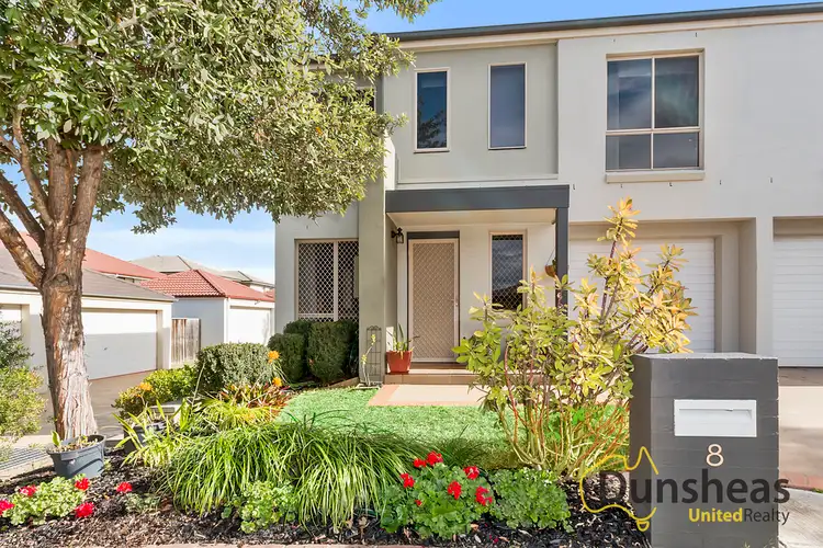 8 Glatton Road, Glenfield NSW 2167