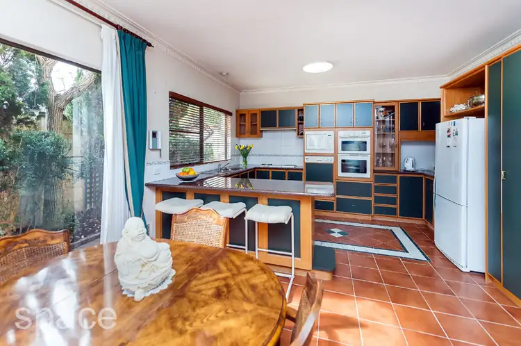 Sixth view of Homely house listing, 4/101 Bindaring Parade, Claremont WA 6010