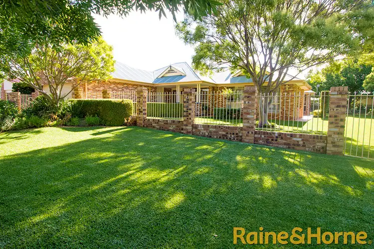 Main view of Homely house listing, 19 Hillcrest Place, Dubbo NSW 2830