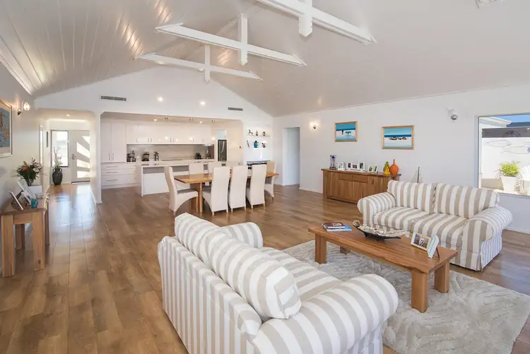 Fifth view of Homely house listing, 13 Waterline View, Geographe WA 6280