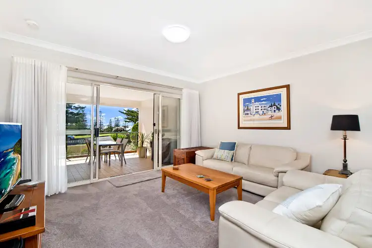 Fifth view of Homely unit listing, 2/18-20 Burrawan Street, Port Macquarie NSW 2444