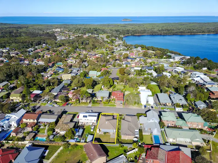 6 Clarence Street, Lake Munmorah NSW 2259