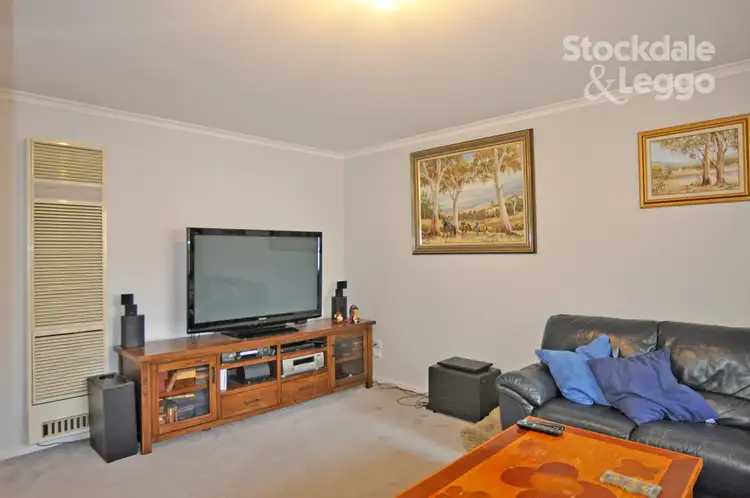 Fifth view of Homely house listing, 8 Streeton Court, Inverloch VIC 3996
