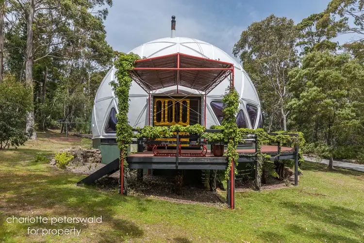 12 Ribbon Gum Court, Mount Nelson TAS 7007