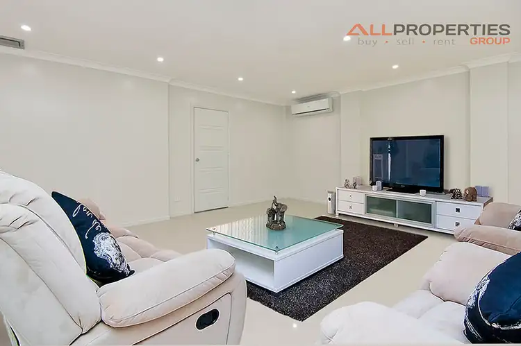 Fifth view of Homely house listing, 3 Dunraven Cl, Durack QLD 4077