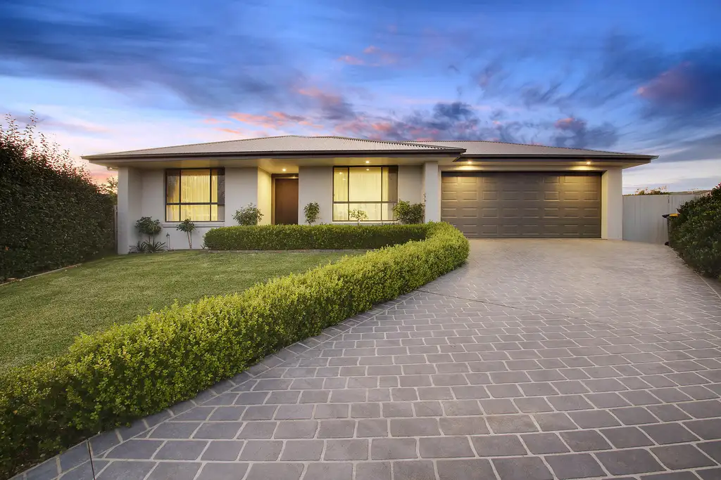 Main view of Homely house listing, 4 Carroll Place, Goulburn NSW 2580