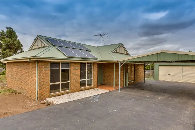 139 Halletts Way, Bacchus Marsh VIC 3340