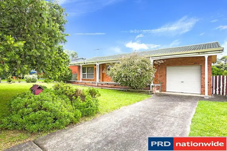 9 Chesterfield Road, South Penrith NSW 2750