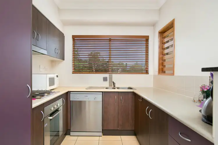 Fifth view of Homely unit listing, Unit 201/29-33 Springfield Crescent, Manoora QLD 4870