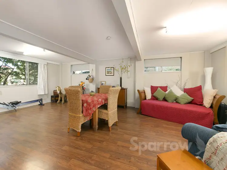 Sixth view of Homely house listing, 4 Larwood Street, Upper Mount Gravatt QLD 4122
