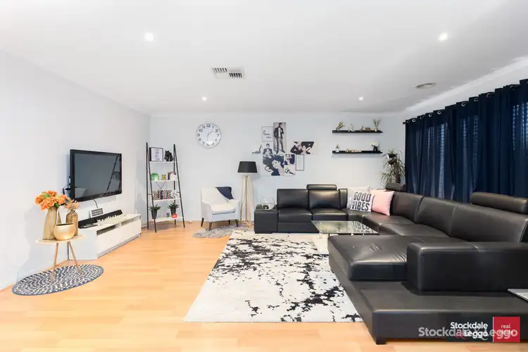 Fourth view of Homely house listing, 7 Arrowhead Street, Manor Lakes VIC 3024