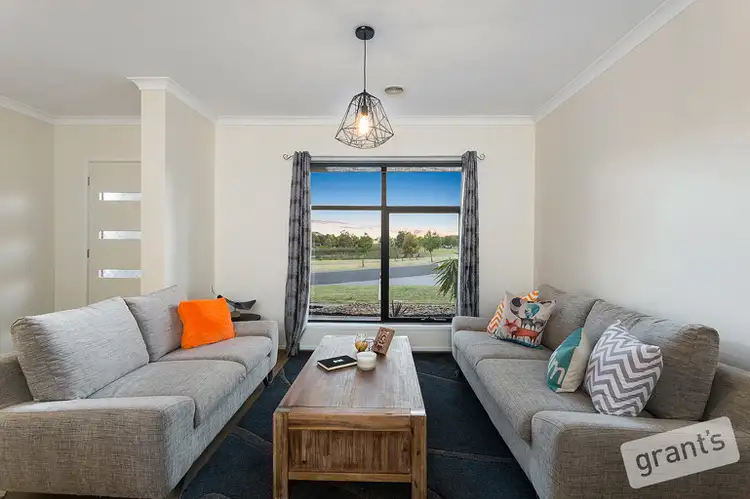 Fifth view of Homely house listing, 2 Sarton Link, Pakenham VIC 3810